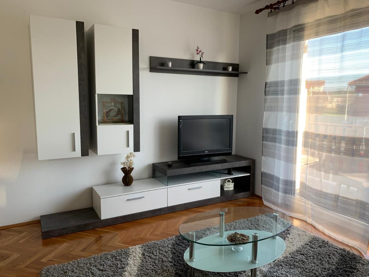 Apartman Madape Sesvete Extérieur photo